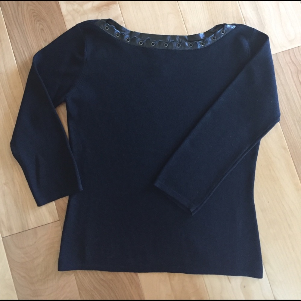 ⚜️Black Sweater⚜️