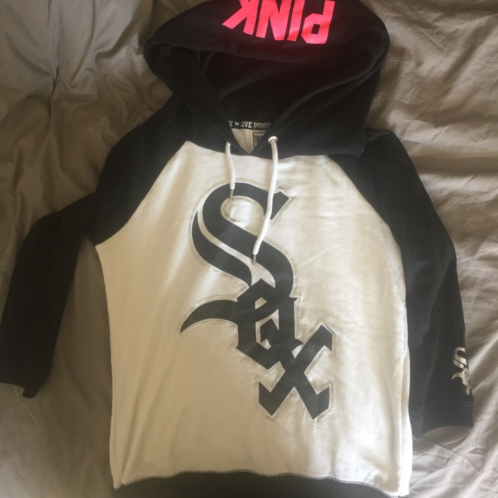 VS PINK Chicago White Sox hoodie
