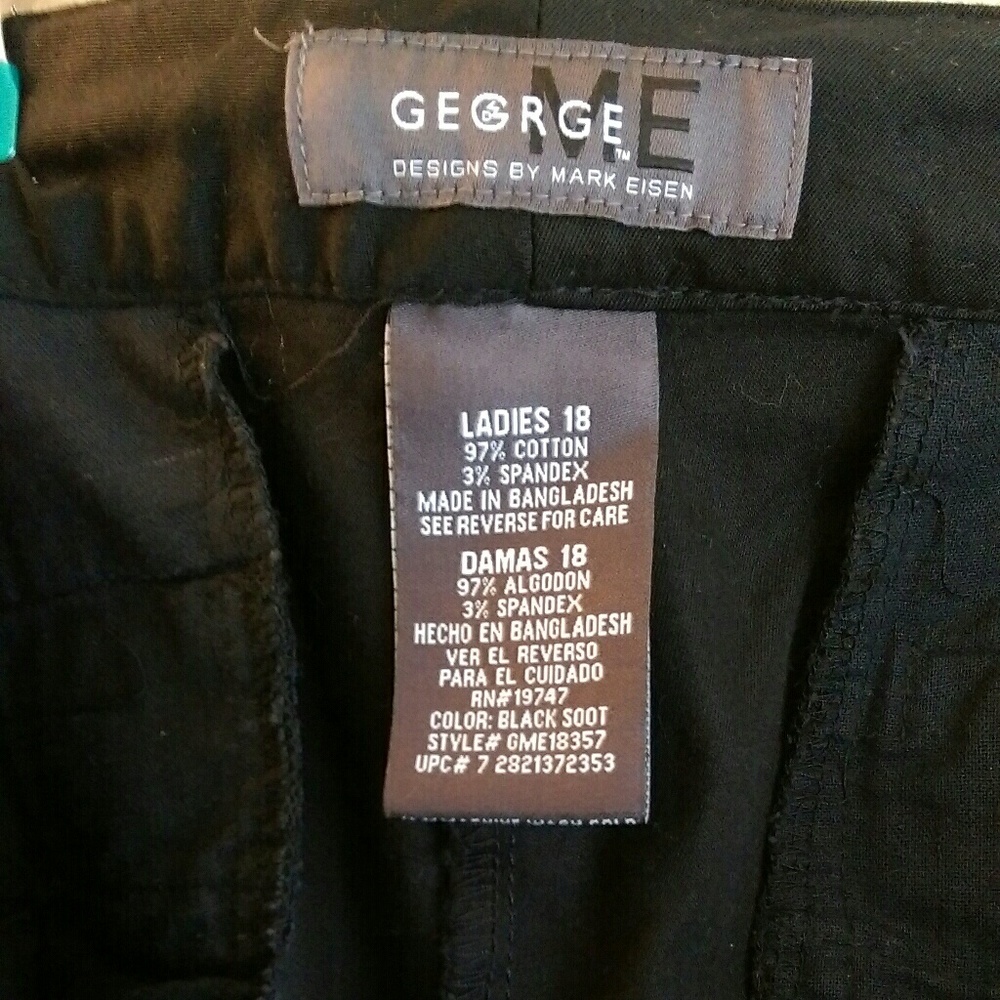 Bermuda Shorts - Picture 5 of 5