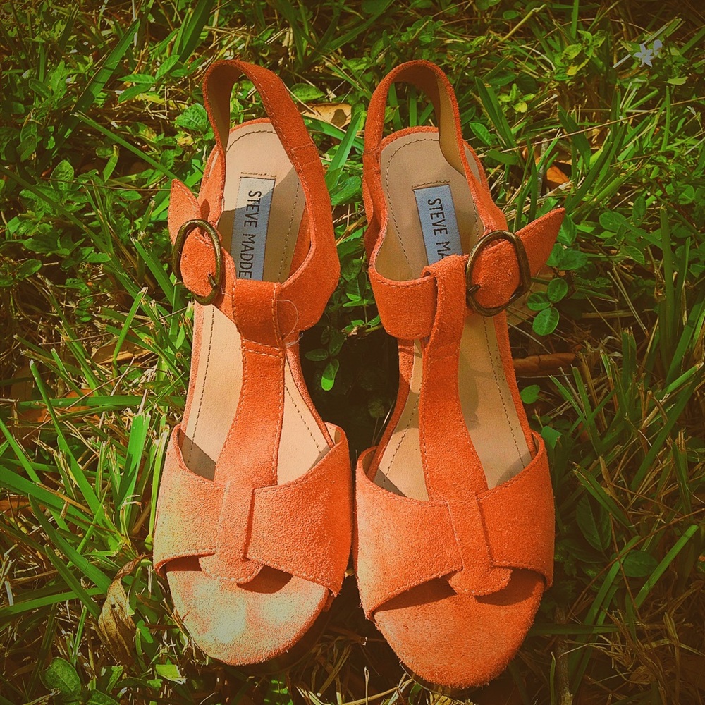 Steve Madden suede wedge heels