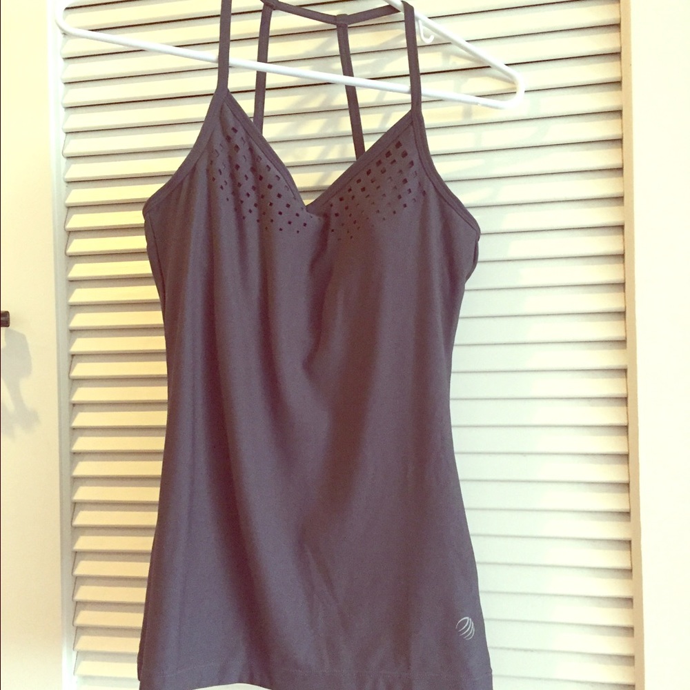 MPG yoga top. Never worn. Gray. Size XS