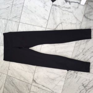 Lululemon black skinny leggings size 0.