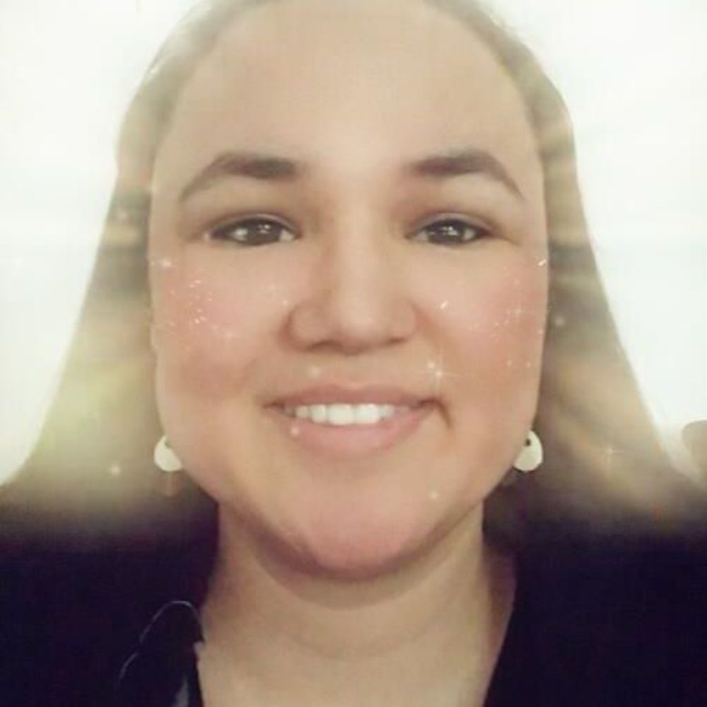 Meet your Posher, Eirleen