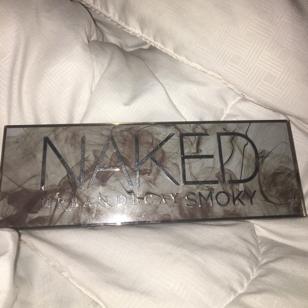 NAKED URBAN DECAY SMOKY