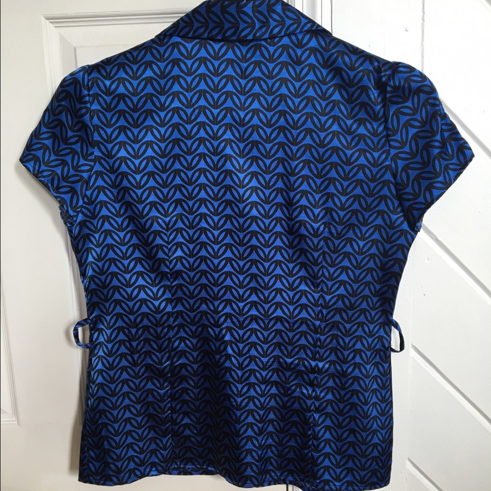 Button down blouse - Picture 3 of 4