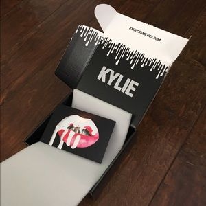 Kylie Cosmetics Box with Card