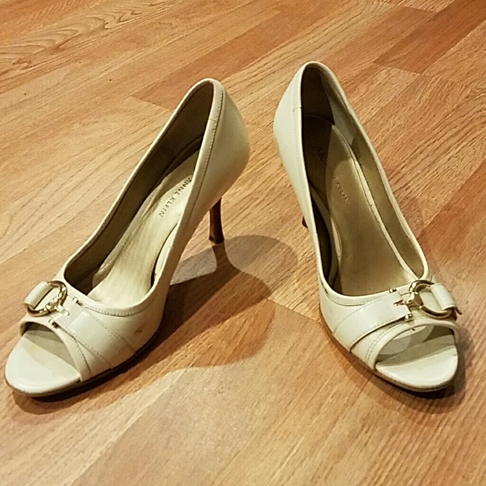 AK Anne Klein Dress Heels