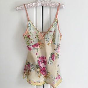 🐝 Silk Sleeveless Top 🐝