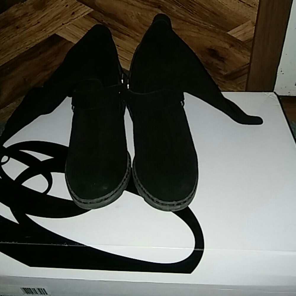 Moro boots
