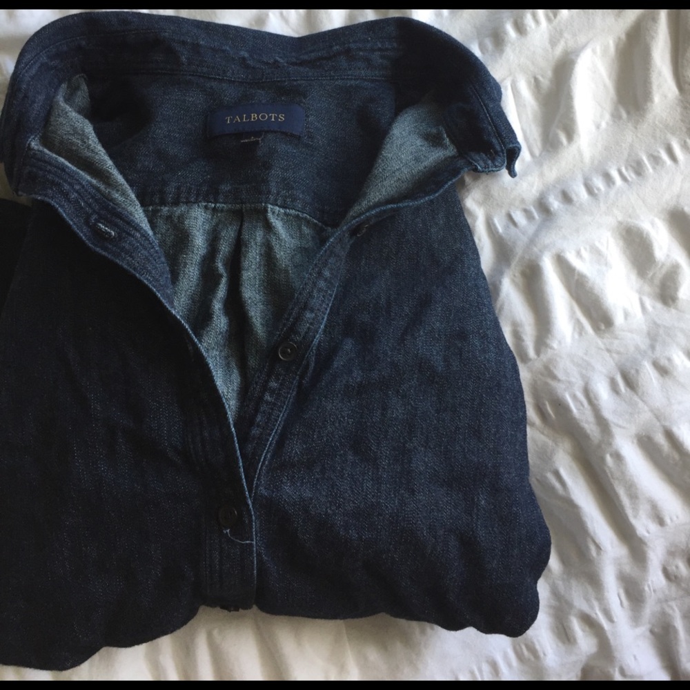 Mid sleeve jean material shirt