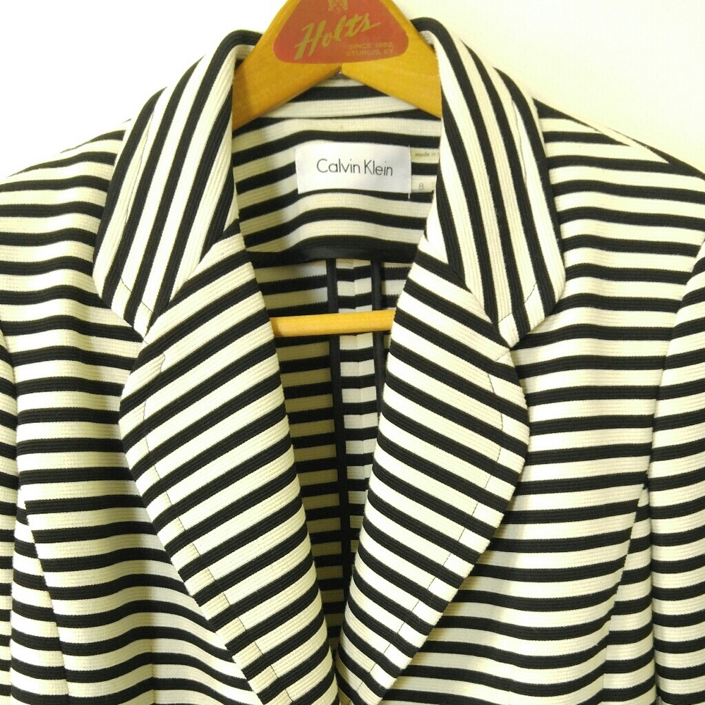 Black & Ivory Blazer, Calvin Klein
