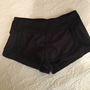 Lululemon run racer shorts