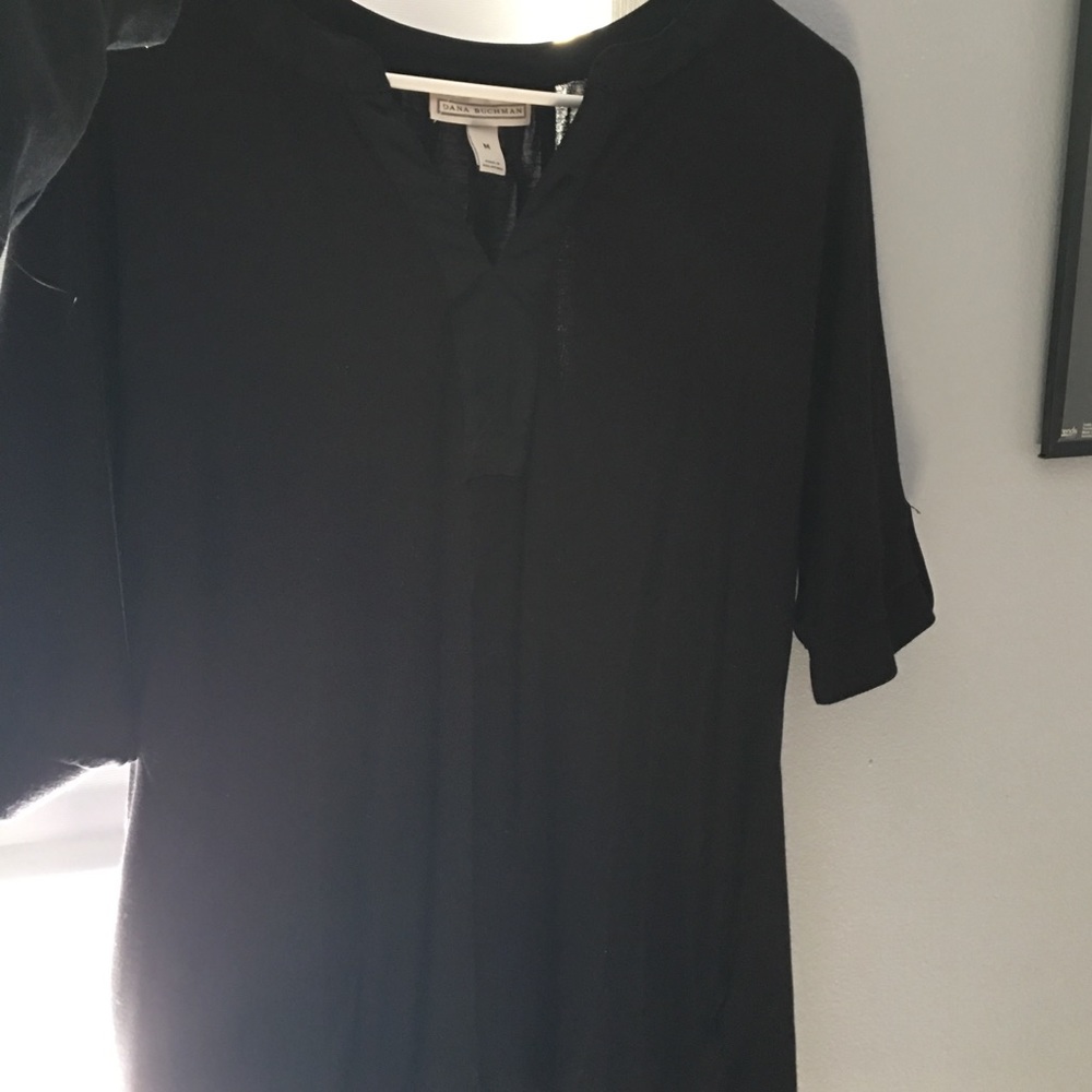3/4 length black dress shirt