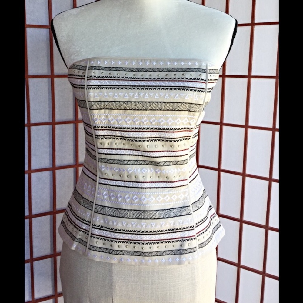 WHBM Bustier NWT Great pattern A must have!!