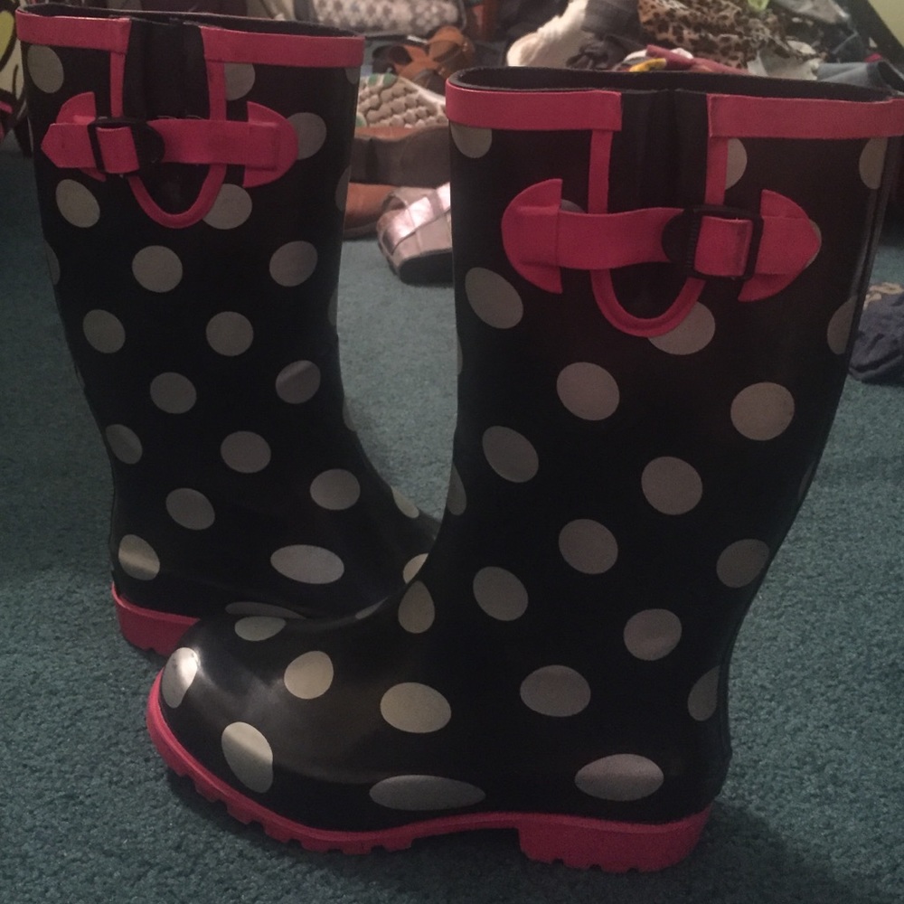Polka dot rain boots
