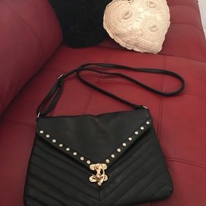 Black purse