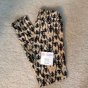 LuLaRoe penguin OS leggings