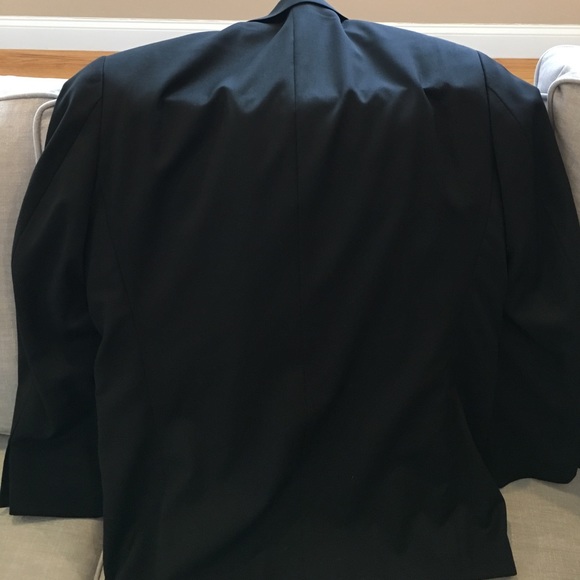 Classic Calvin Klein Tuxedo - Picture 4 of 4