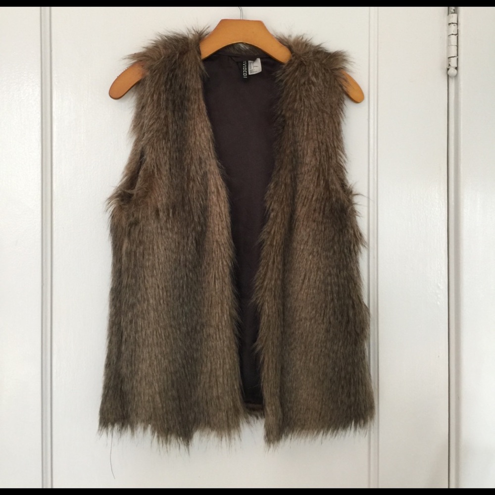 Fur vest