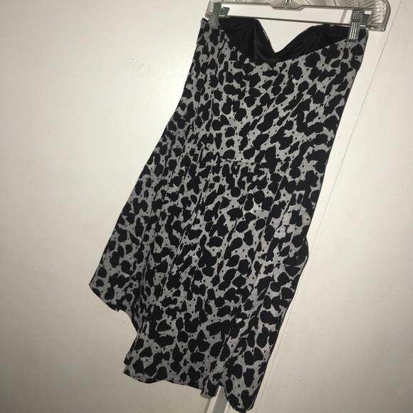 Jumpsuits - Picture 2 of 3