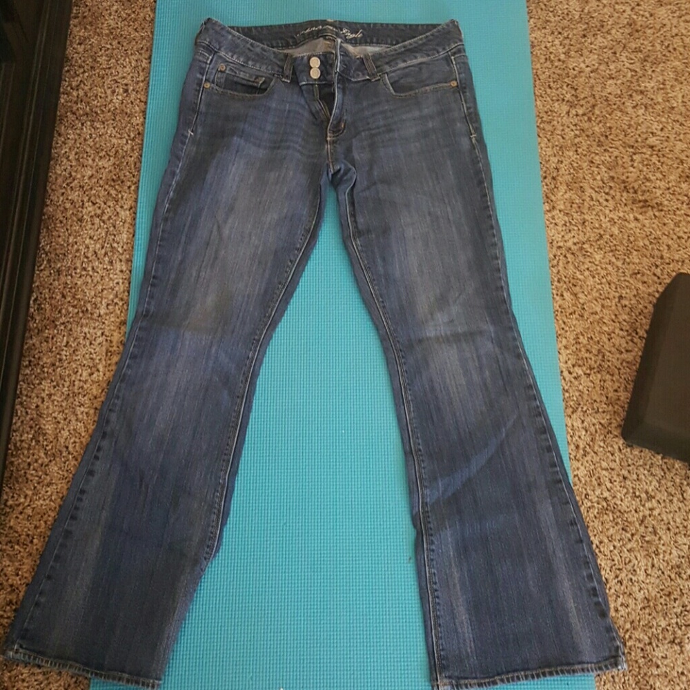 American Eagle artist jeans