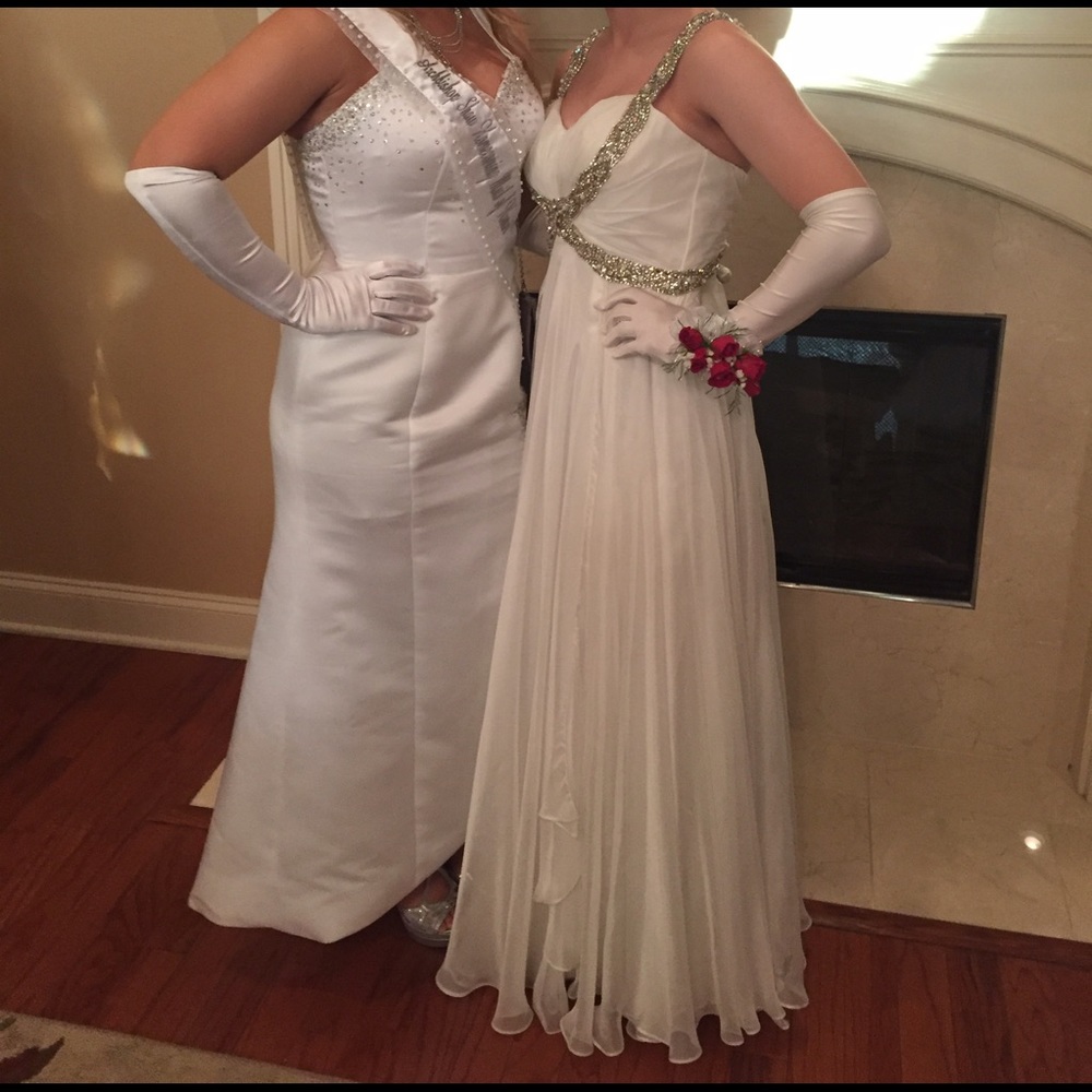 SHERRI HILL dress with pearl and jewel beading!