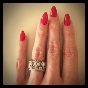 Silver skull ring with cubic zirconia size 6