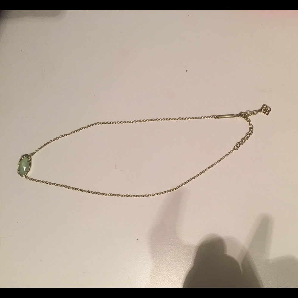 Kendra Scott Necklace