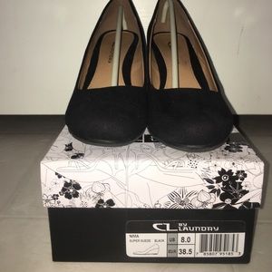 Black Suede Chinese Laundry Wedge Heels-Sz 8