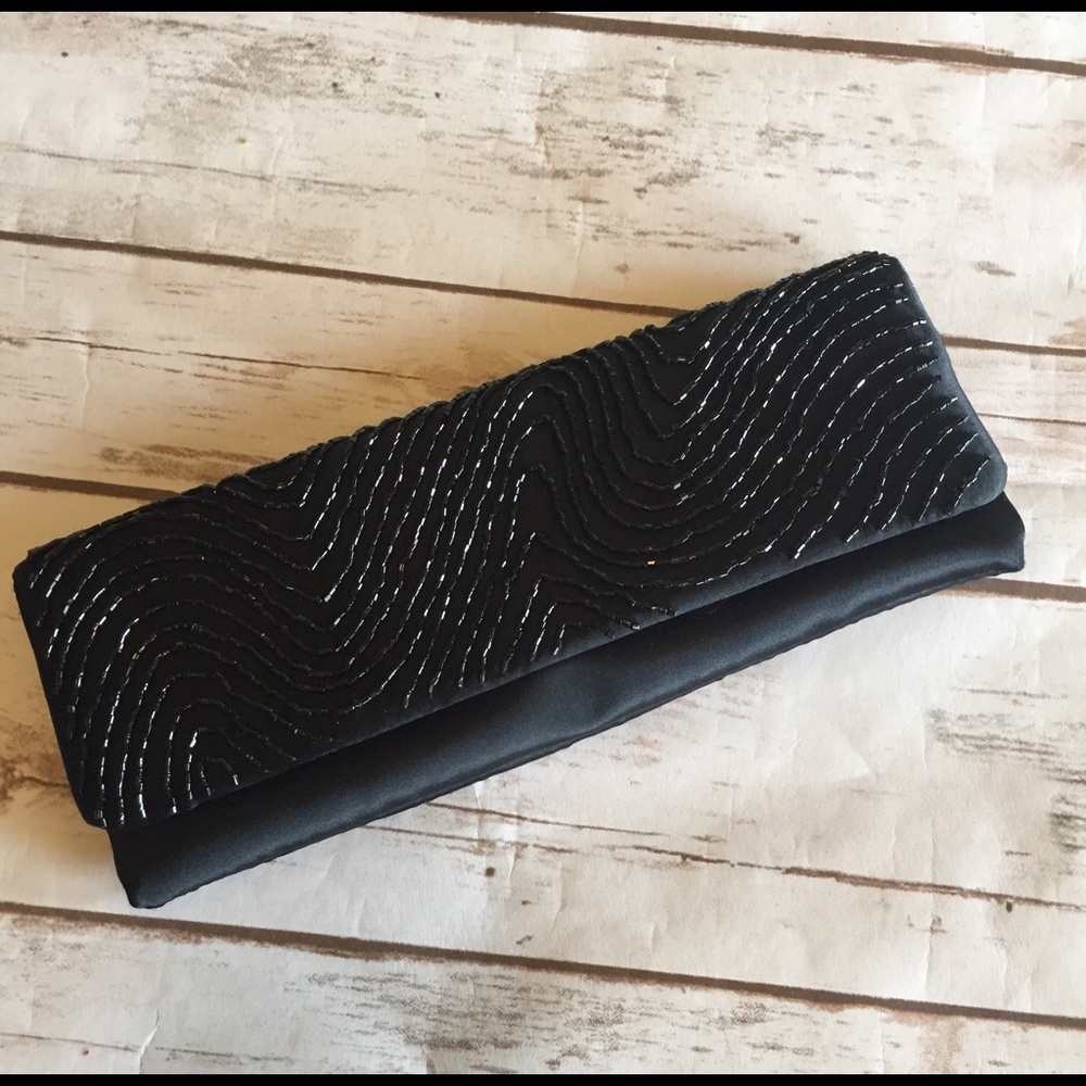 Black La Regale Clutch - Picture 2 of 5