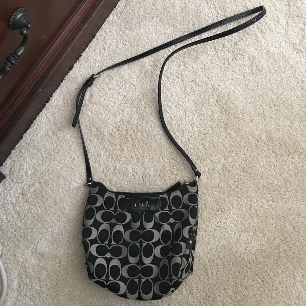 Coach shoulder strap bag