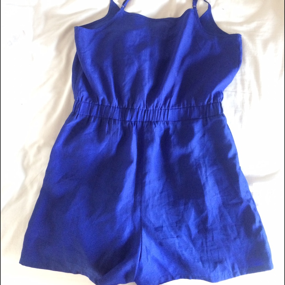 Jumpsuit - Picture 3 of 4