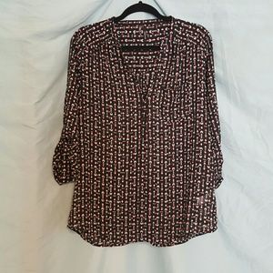 EUC Maurices Chiffon Tunic with button up sleeves