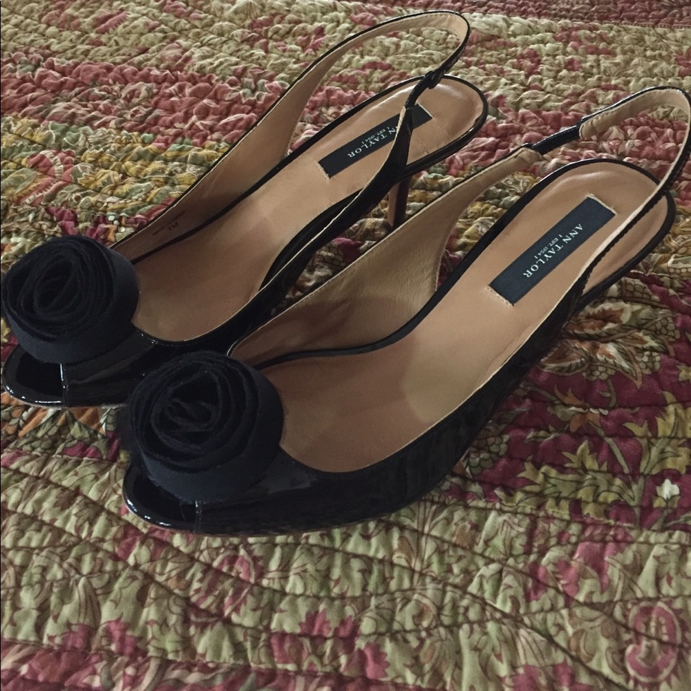 Ann Taylor Kitten Heel Peep Toe