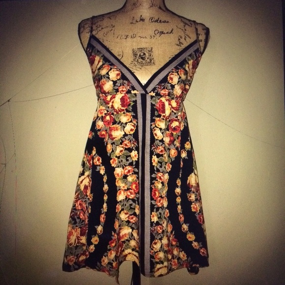 Angie Dresses & Skirts - Black Floral Angie Dress