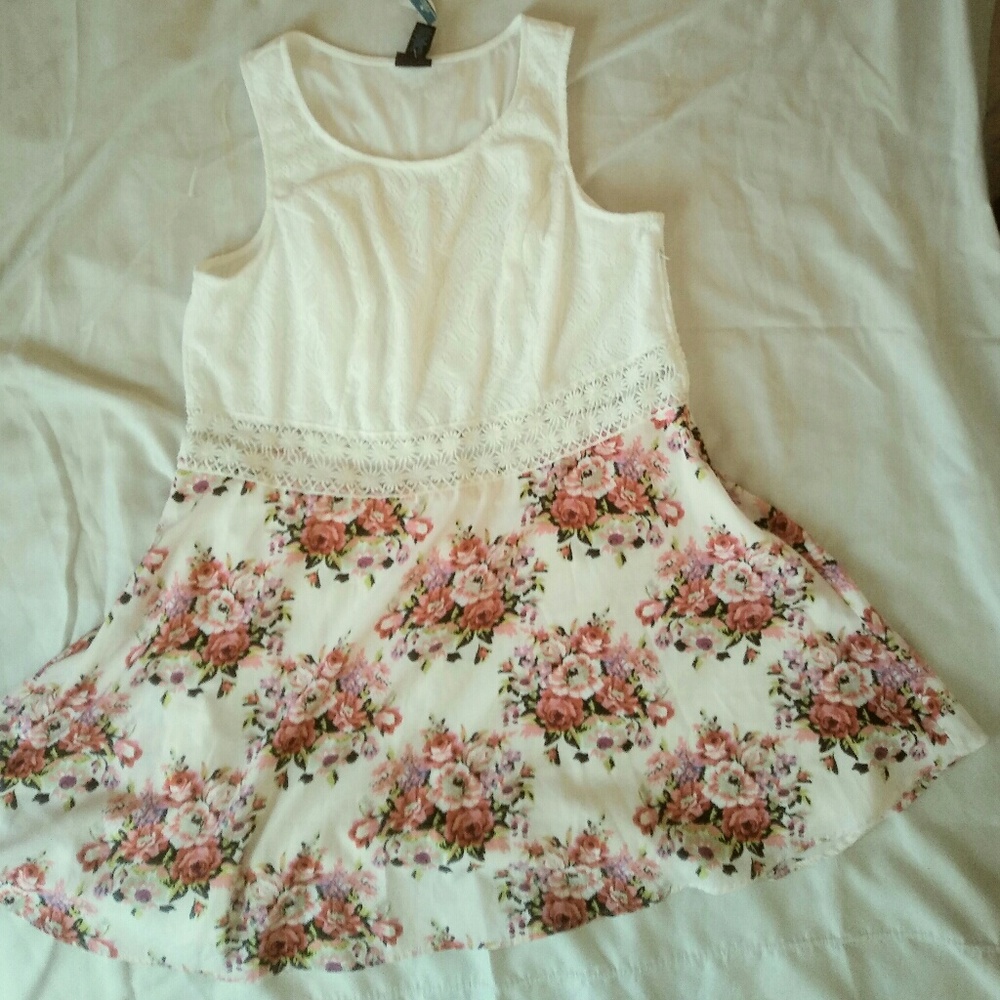 Floral summer dress
