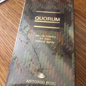 Quorum cologne for men
