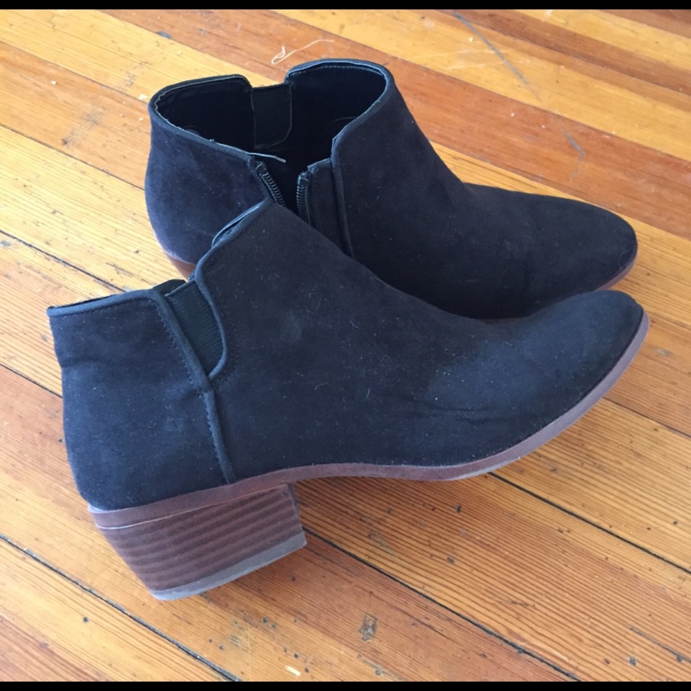 Circus Black booties