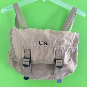 🌺Cute Little Messenger Bag 🌺