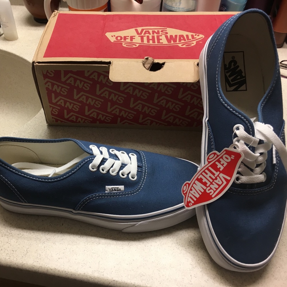 Navy vans
