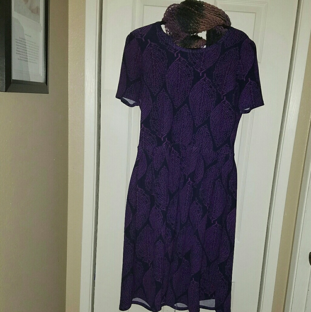 Purple leaf Amelia size large