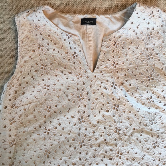 Talbot's Beige Eyelet Sleeveless Top - Picture 2 of 3