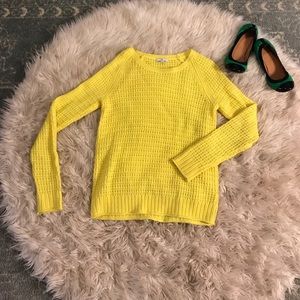 Yellow knit sweater Gap