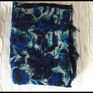 Ann Taylor scarf