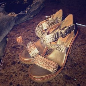 Banana Republic Wedges