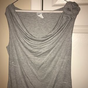 The Best sleeveless grey shirt