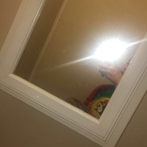 Meet your Posher, Amy - Picture 1 of 1