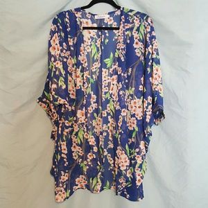 NWOT Floral Blue White Dolman Kimono -L