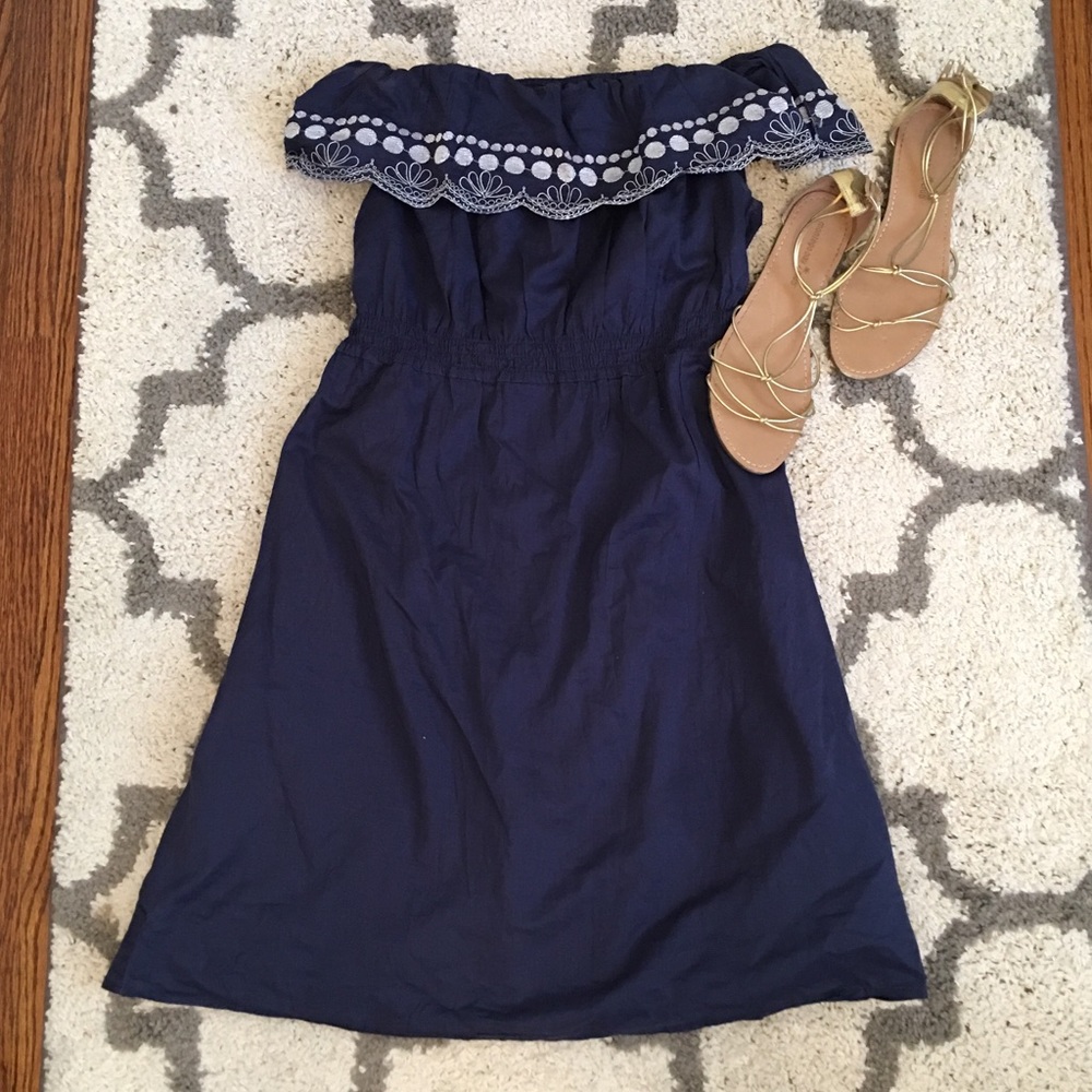 Off The Shoulder Navy & White Dress