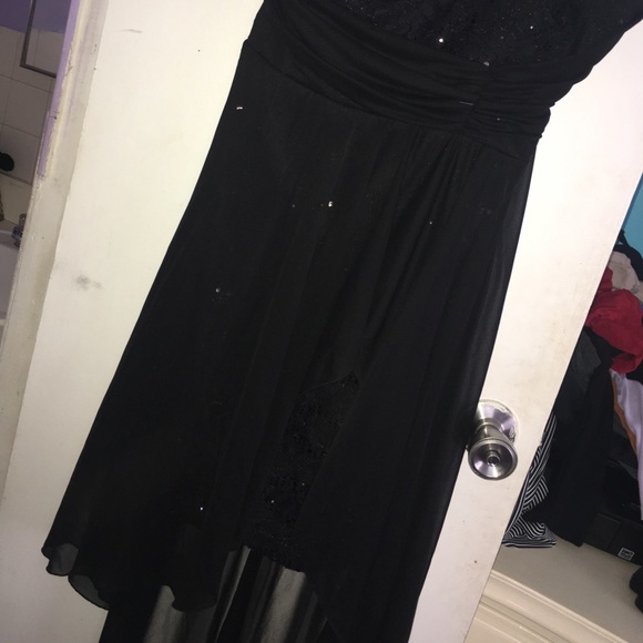 Cocktail dress - Picture 3 of 3